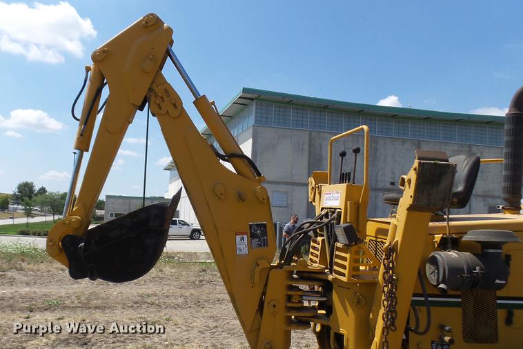 image for item DX9437 2002 Vermeer V8550A trencher
