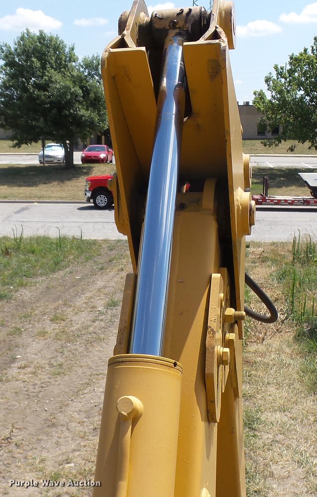 image for item DX9437 2002 Vermeer V8550A trencher