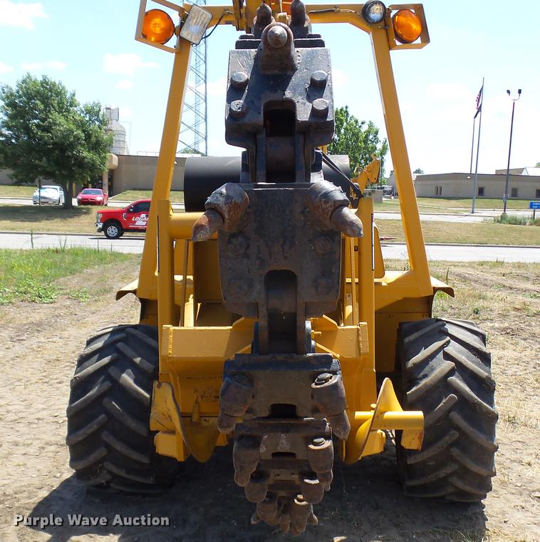 image for item DX9437 2002 Vermeer V8550A trencher