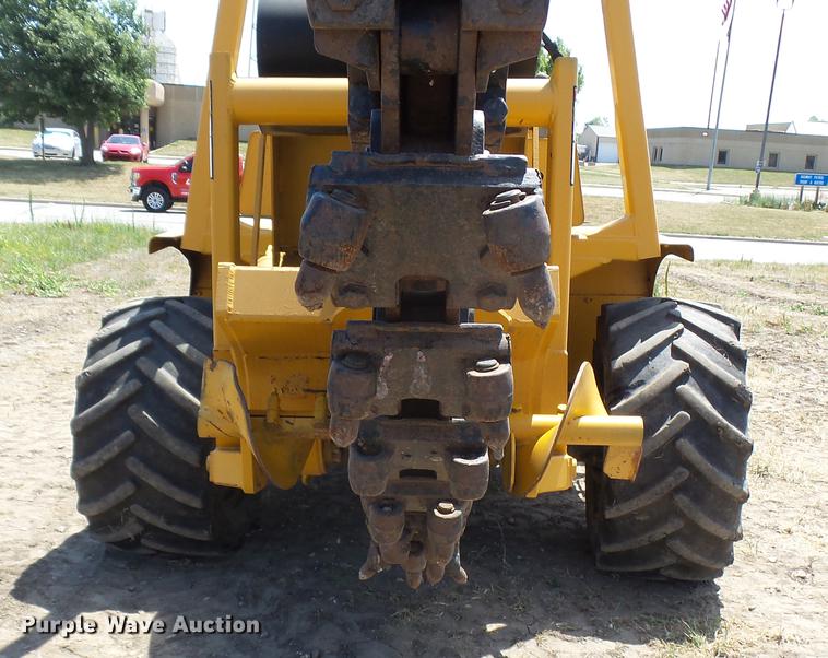 image for item DX9437 2002 Vermeer V8550A trencher