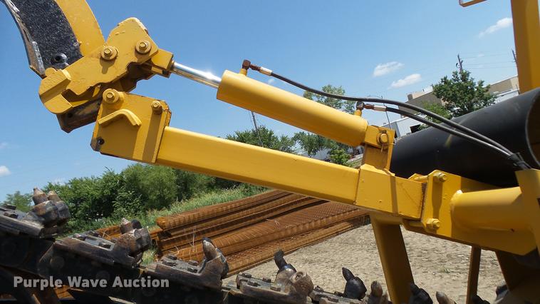 image for item DX9437 2002 Vermeer V8550A trencher