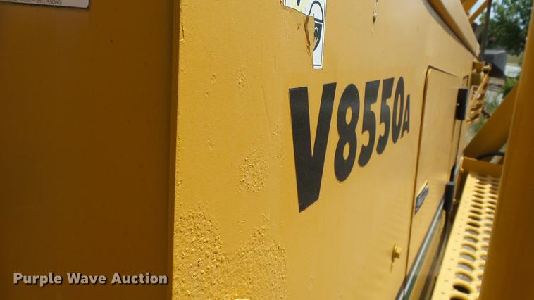 image for item DX9437 2002 Vermeer V8550A trencher