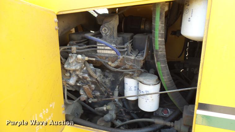 image for item DX9437 2002 Vermeer V8550A trencher