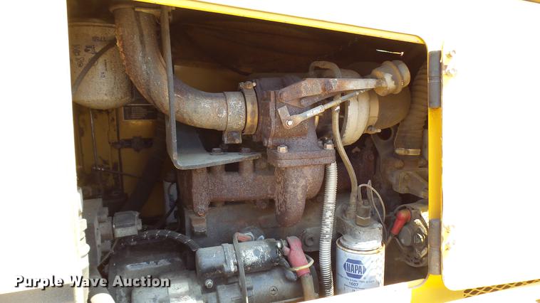 image for item DX9437 2002 Vermeer V8550A trencher