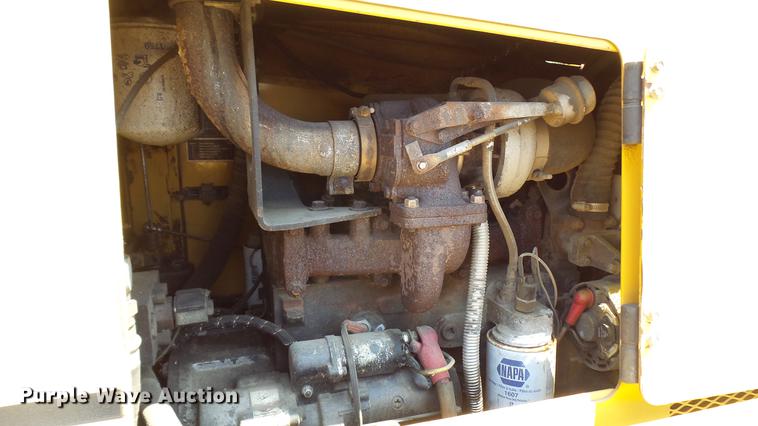 image for item DX9437 2002 Vermeer V8550A trencher