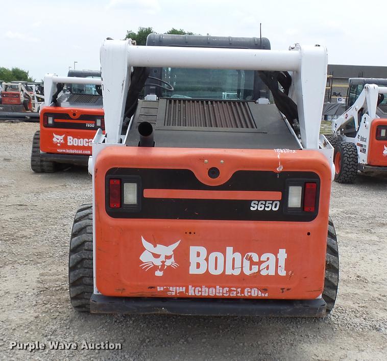 image for item DX9439 2014 Bobcat S650 skid steer