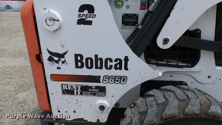 image for item DX9439 2014 Bobcat S650 skid steer