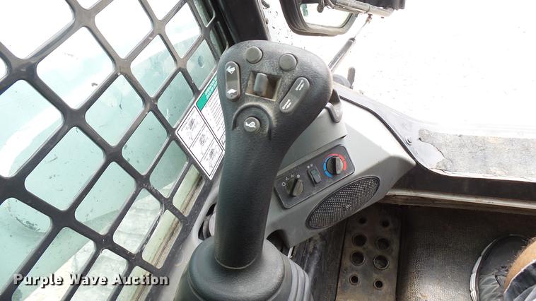 image for item DX9439 2014 Bobcat S650 skid steer