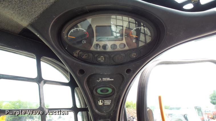 image for item DX9439 2014 Bobcat S650 skid steer