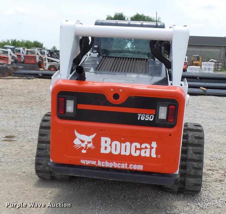 image for item DX9442 2017 Bobcat T650 skid steer