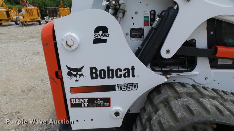 image for item DX9442 2017 Bobcat T650 skid steer