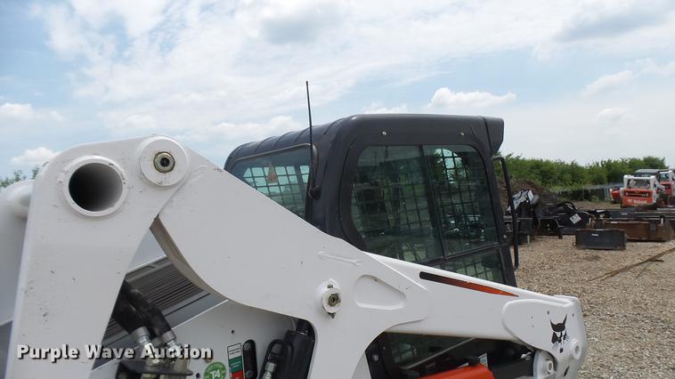 image for item DX9443 2016 Bobcat T650 skid steer