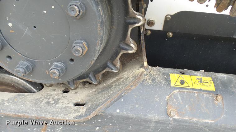 image for item DX9443 2016 Bobcat T650 skid steer