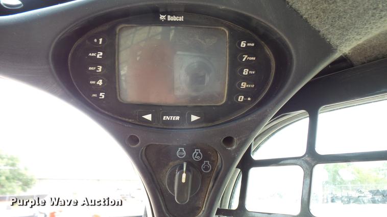 image for item DX9443 2016 Bobcat T650 skid steer