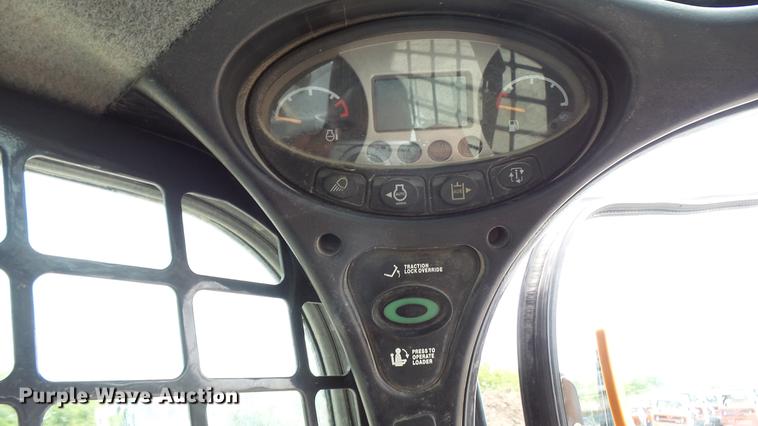 image for item DX9443 2016 Bobcat T650 skid steer