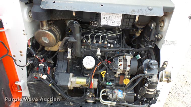 image for item DX9443 2016 Bobcat T650 skid steer