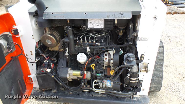 image for item DX9443 2016 Bobcat T650 skid steer