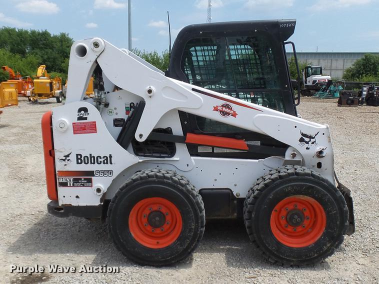 image for item DX9444 2014 Bobcat S650 skid steer