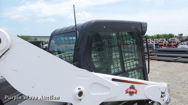 image for item DX9444 2014 Bobcat S650 skid steer