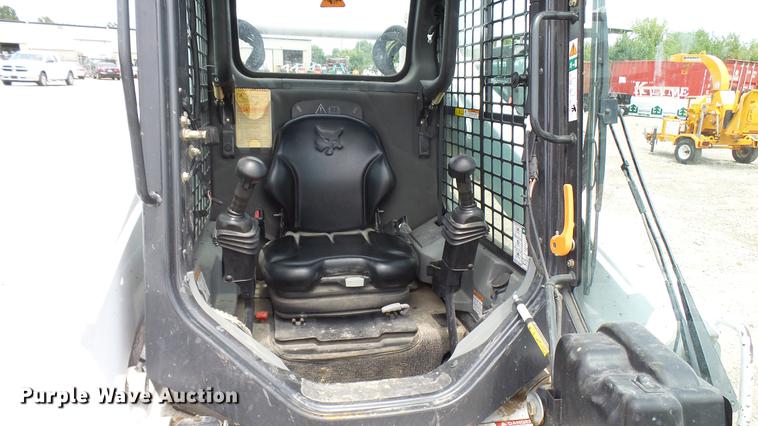 image for item DX9444 2014 Bobcat S650 skid steer