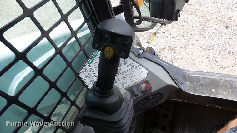 image for item DX9444 2014 Bobcat S650 skid steer