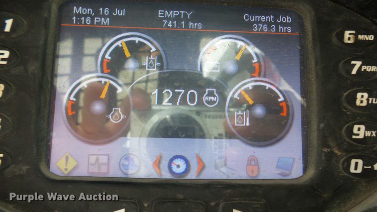 image for item DX9444 2014 Bobcat S650 skid steer