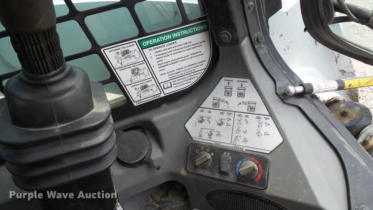 image for item DX9444 2014 Bobcat S650 skid steer