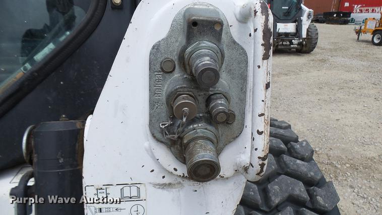 image for item DX9444 2014 Bobcat S650 skid steer