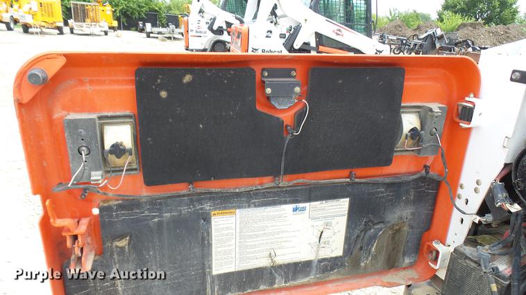 image for item DX9444 2014 Bobcat S650 skid steer