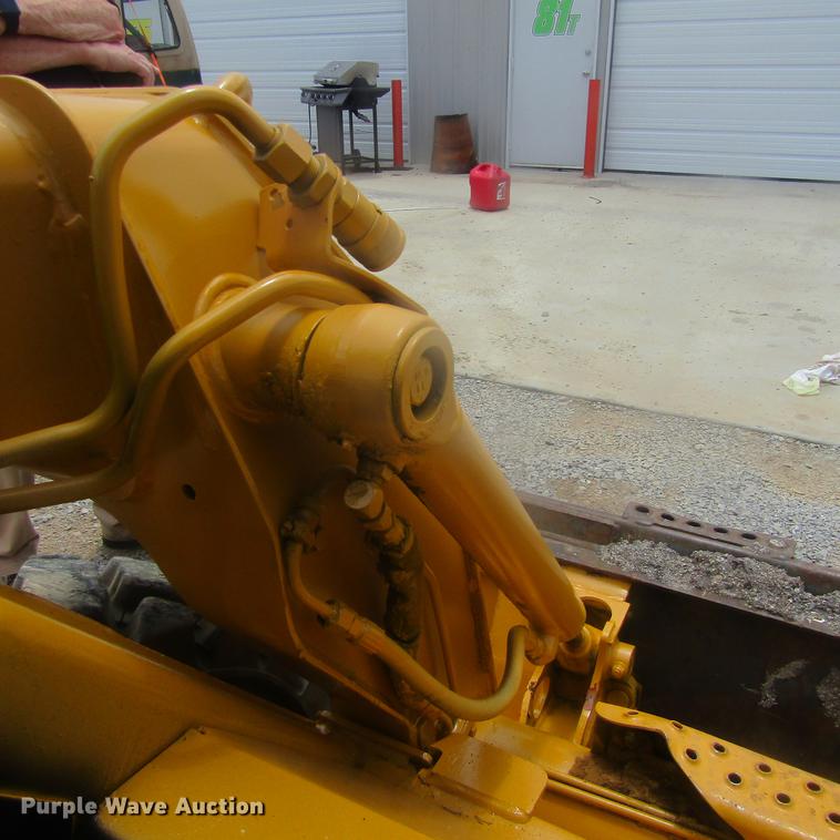 image for item EB9608 1999 John Deere 240 skid steer