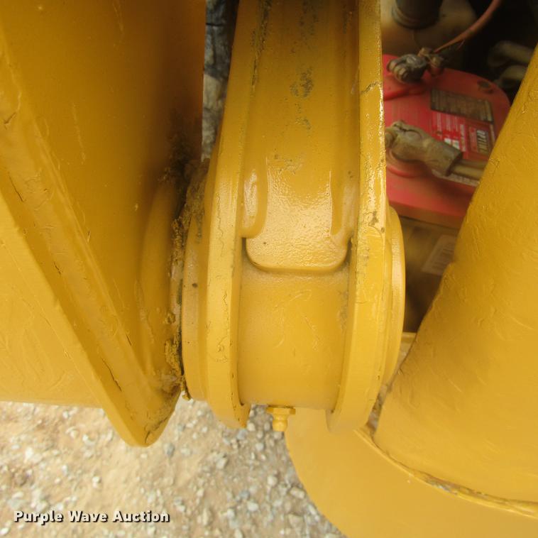 image for item EB9608 1999 John Deere 240 skid steer