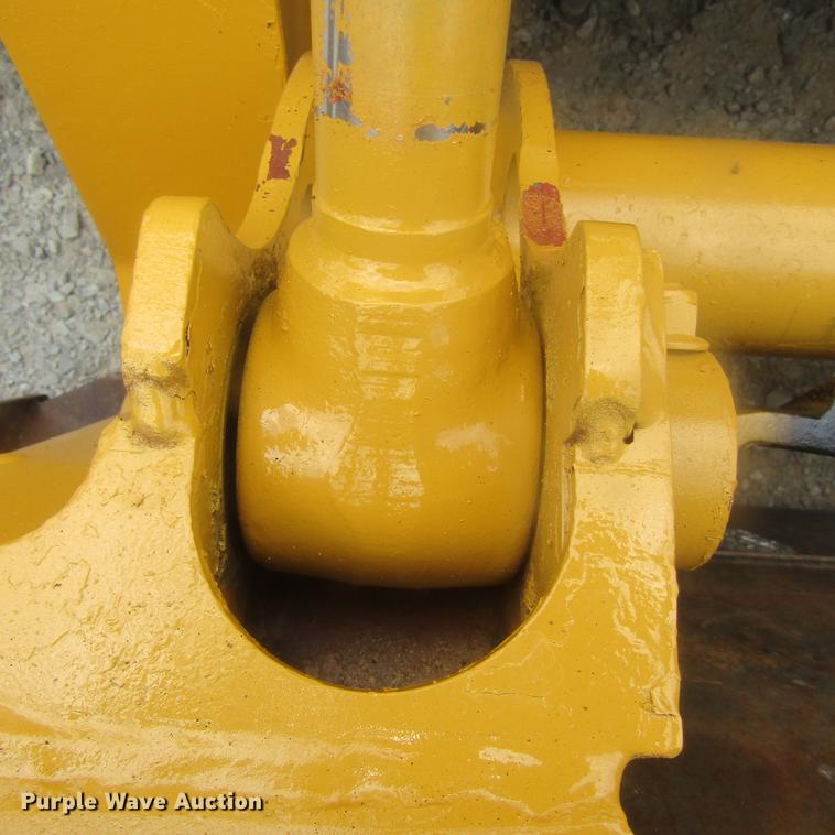 image for item EB9608 1999 John Deere 240 skid steer