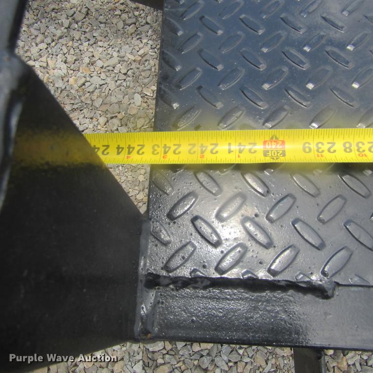 image for item EB9609 2018 Texoma Trailers Texoma 20 tilt deck trailer