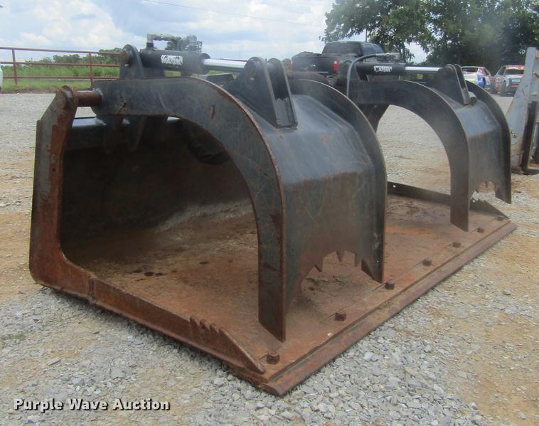 image for item EB9610 Skid steer grapple bucket