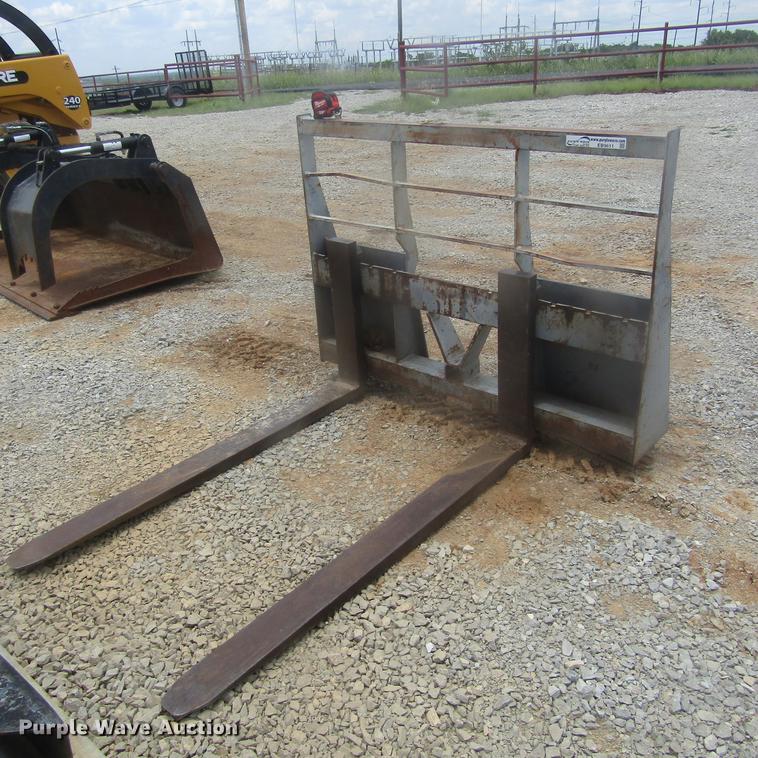 image for item EB9611 Skid steer pallet forks
