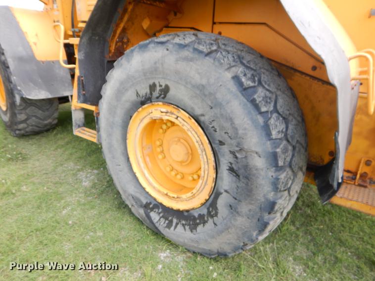 image for item EC9452 2005 Volvo L120E wheel loader