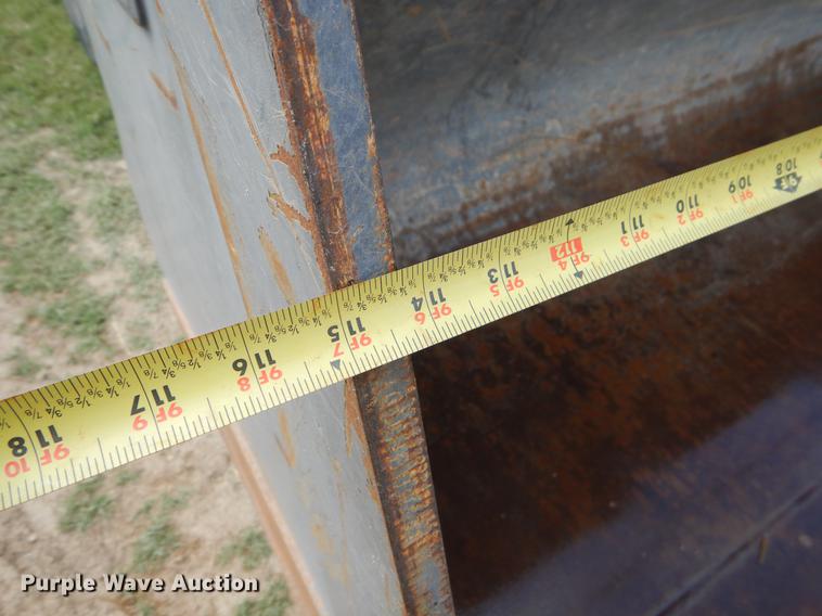 image for item EC9452 2005 Volvo L120E wheel loader