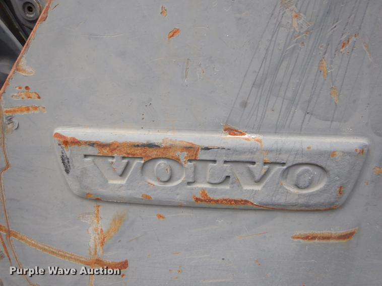 image for item EC9452 2005 Volvo L120E wheel loader