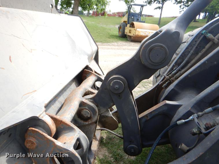 image for item EC9452 2005 Volvo L120E wheel loader