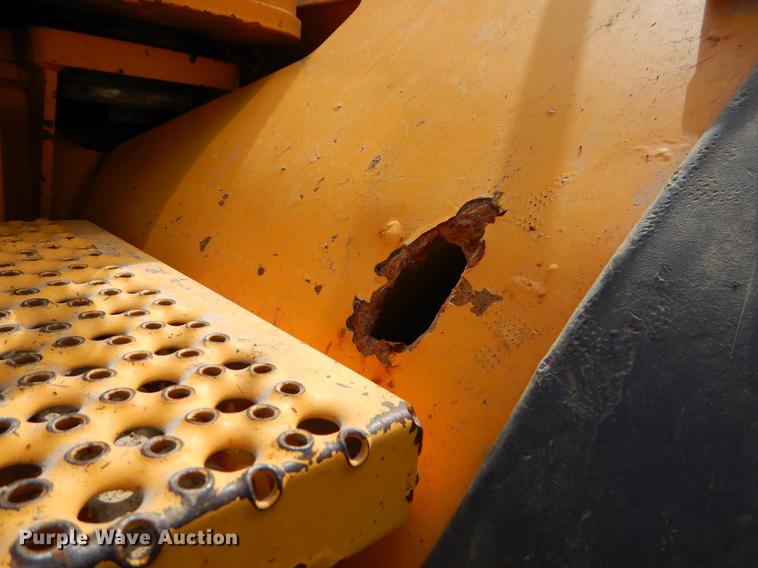 image for item EC9452 2005 Volvo L120E wheel loader