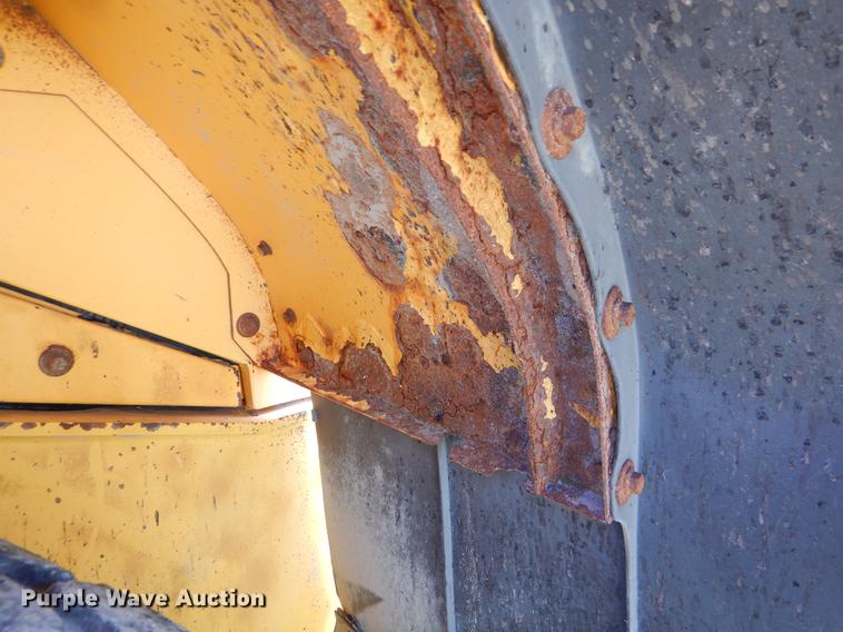 image for item EC9452 2005 Volvo L120E wheel loader