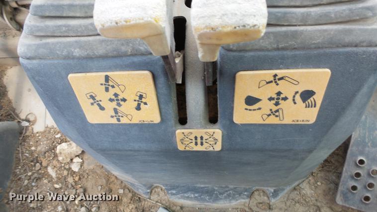 image for item EF9223 JCB 1400B backhoe