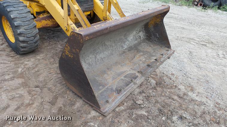 image for item EF9223 JCB 1400B backhoe