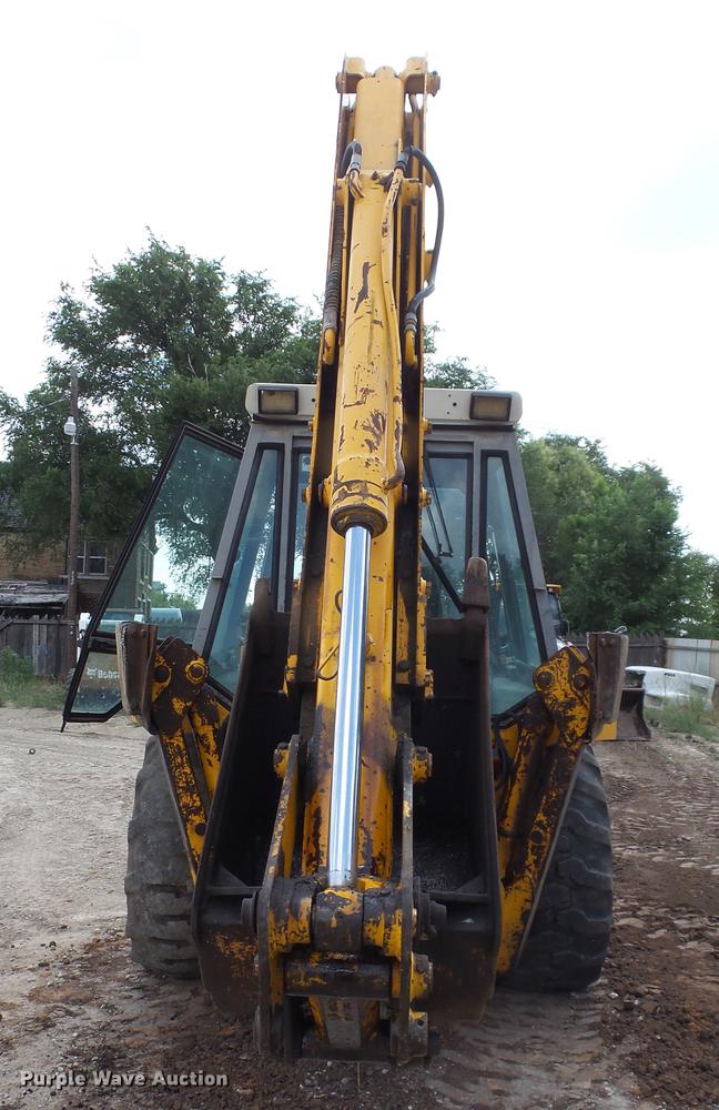 image for item EF9223 JCB 1400B backhoe