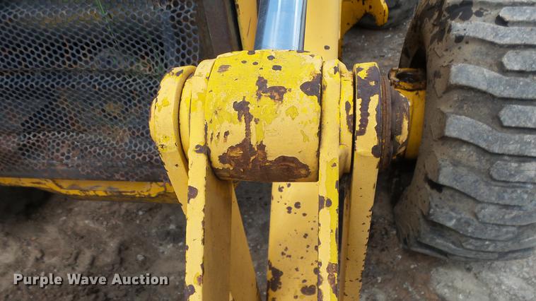 image for item EF9223 JCB 1400B backhoe