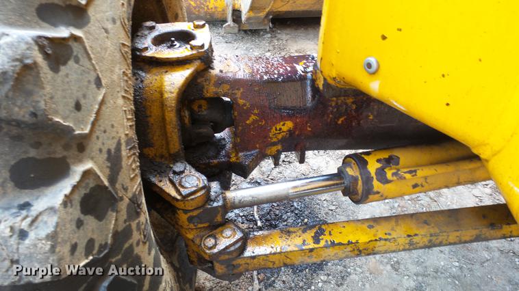image for item EF9223 JCB 1400B backhoe