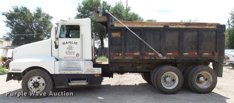 image for item EF9224 1993 Kenworth T600 dump truck
