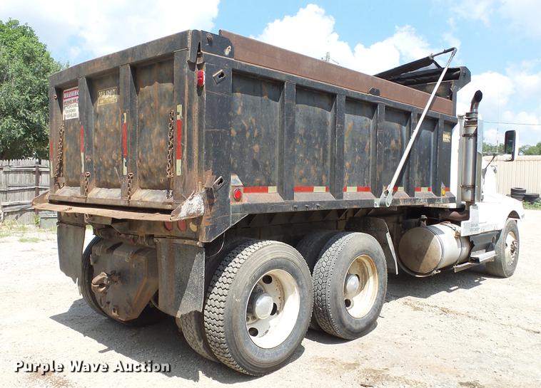 image for item EF9224 1993 Kenworth T600 dump truck