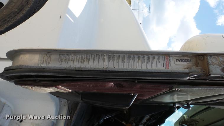 image for item EF9224 1993 Kenworth T600 dump truck