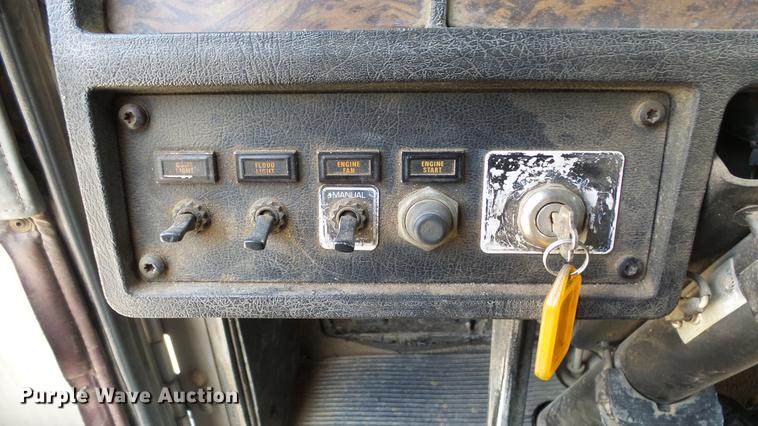 image for item EF9224 1993 Kenworth T600 dump truck